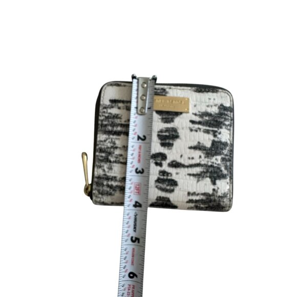 HENRI BENDEL Snake Print Leather Zip Wallet - Picture 3 of 6